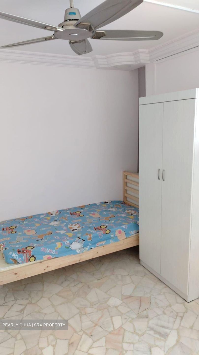 Blk 701 Hougang Avenue 2 (Hougang), HDB 3 Rooms #488964081